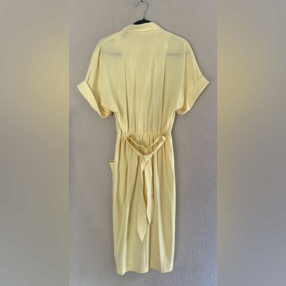 Vintage Women’s Butter Yellow Button-Up Dress 60s Union Tag Made in the USA 12 - Picture 2 of 7